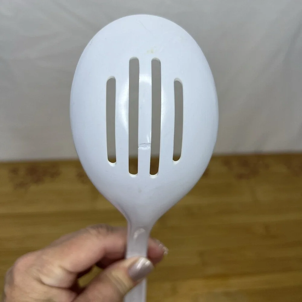 Melamine‎ White Slotted Serving Spoon JP-636  Vintage- 11.5 inches